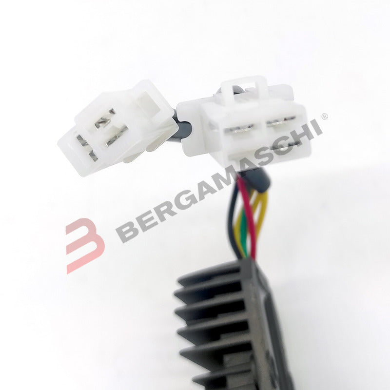V734100102 Regolatore Tensione Okyami Piaggio Hexagon GTX 250 1999