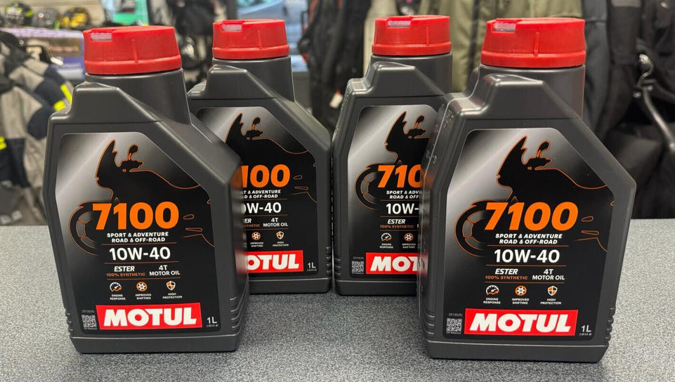 OLIO MOTORE MOTO MOTUL 7100 10W40 4 LITRI 4T API SN JASO MA2 100% SINTETICO MOTO