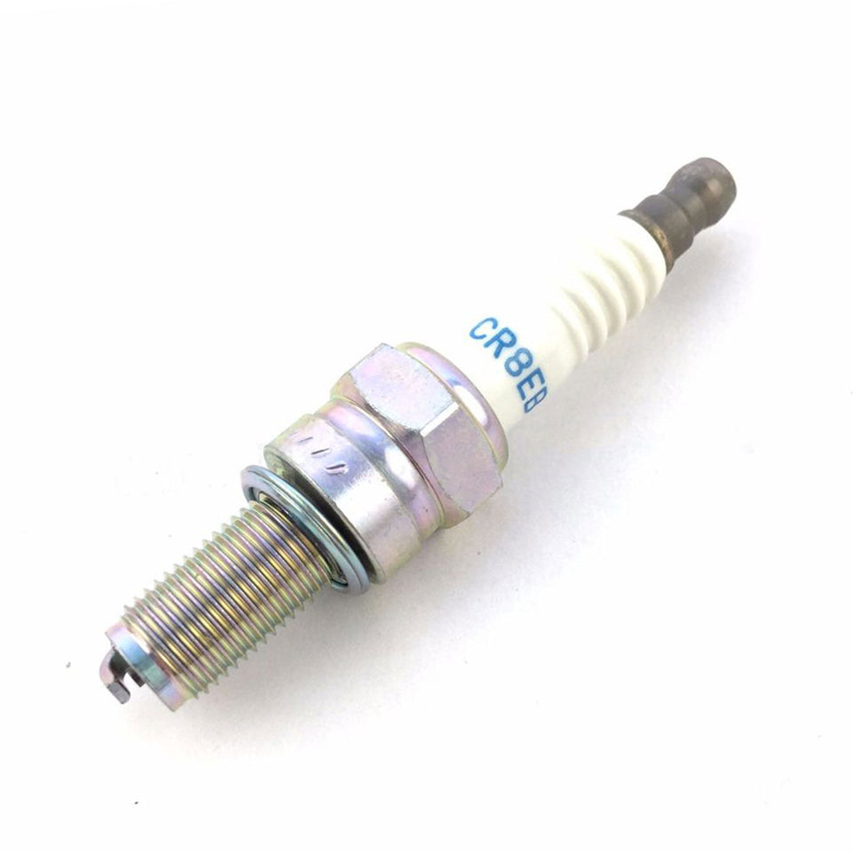 Candela NGK CR8EB per moto e scooter